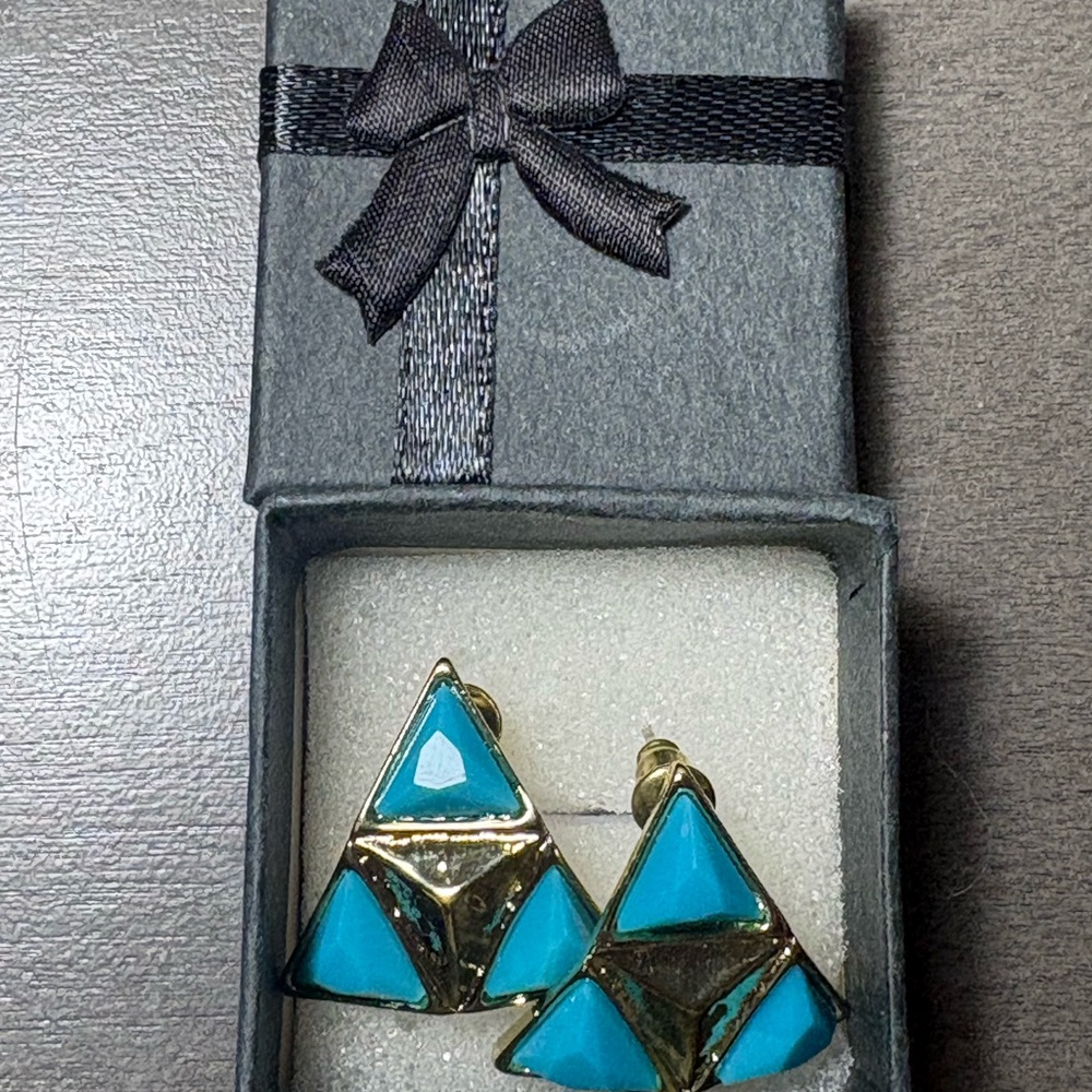 Gold tone and Turquoise color Geometric Earrings